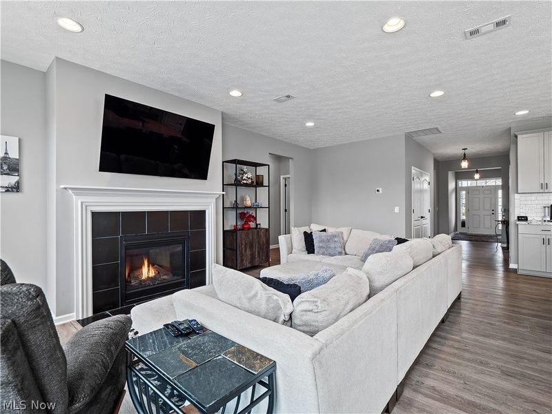 157 Kensington Way, Elyria, OH 44035 Photo 14