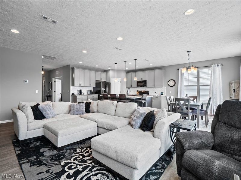 157 Kensington Way, Elyria, OH 44035 Photo 15