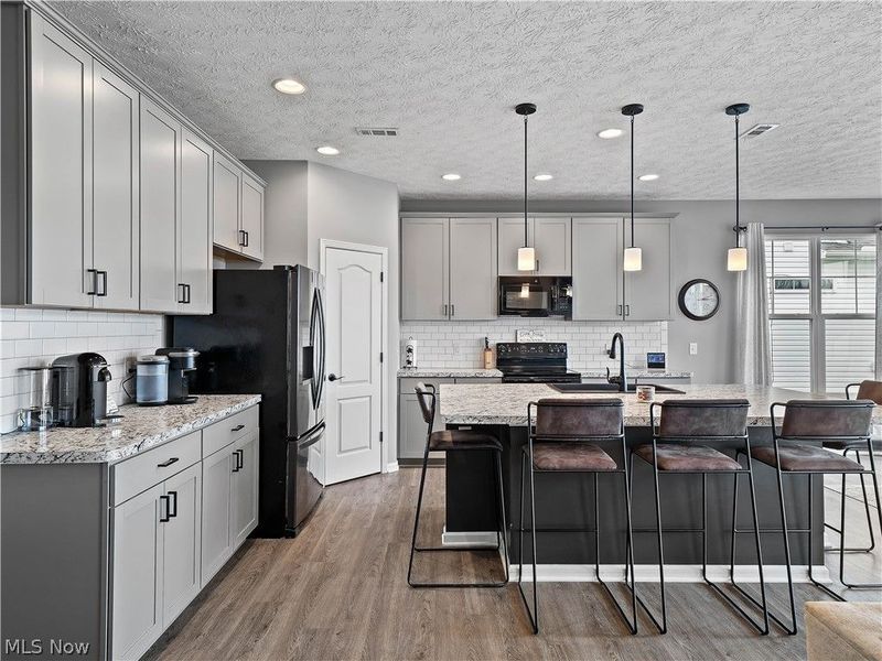 157 Kensington Way, Elyria, OH 44035 Photo 16