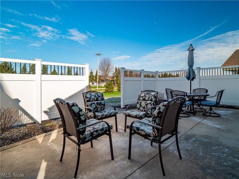 157 Kensington Way, Elyria, OH 44035 Photo 34