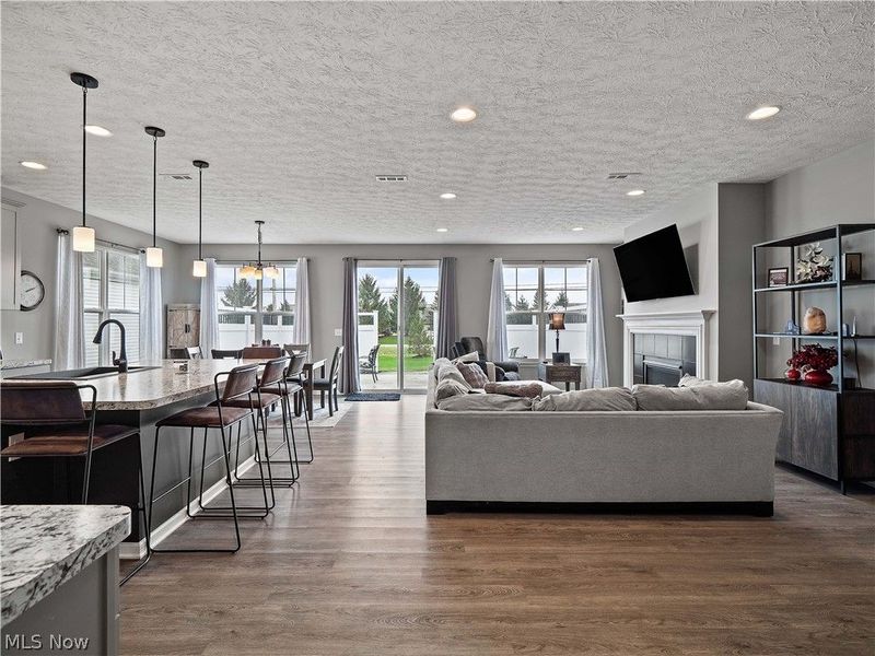 157 Kensington Way, Elyria, OH 44035 Photo 9