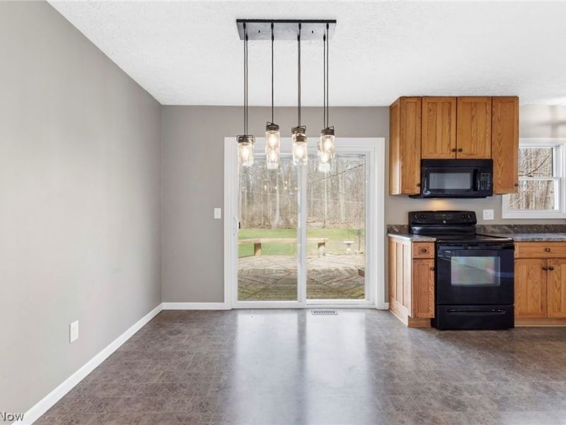 26772 Skyline Drive, Olmsted Township, OH 44138 Photo 15