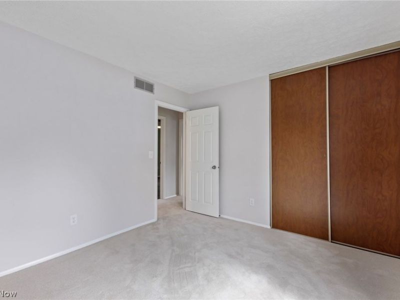 26772 Skyline Drive, Olmsted Township, OH 44138 Photo 30