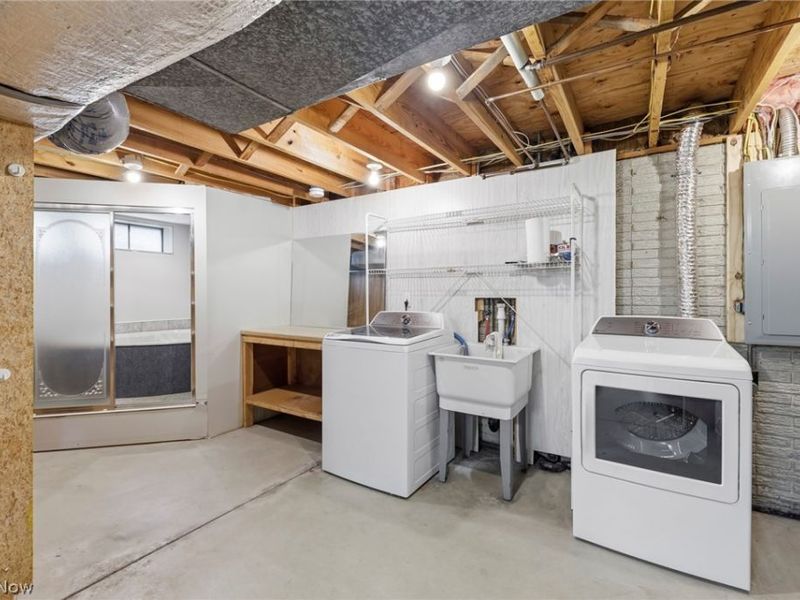 26772 Skyline Drive, Olmsted Township, OH 44138 Photo 36