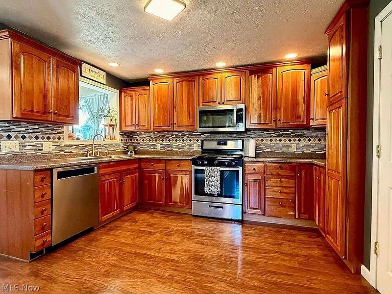 6134 Mahoning Avenue NW, Warren, OH 44481 Photo 8