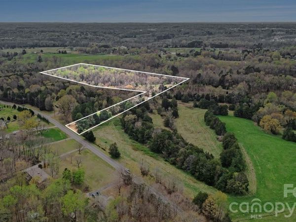 252 Teeter Road , Mooresville, NC 28115