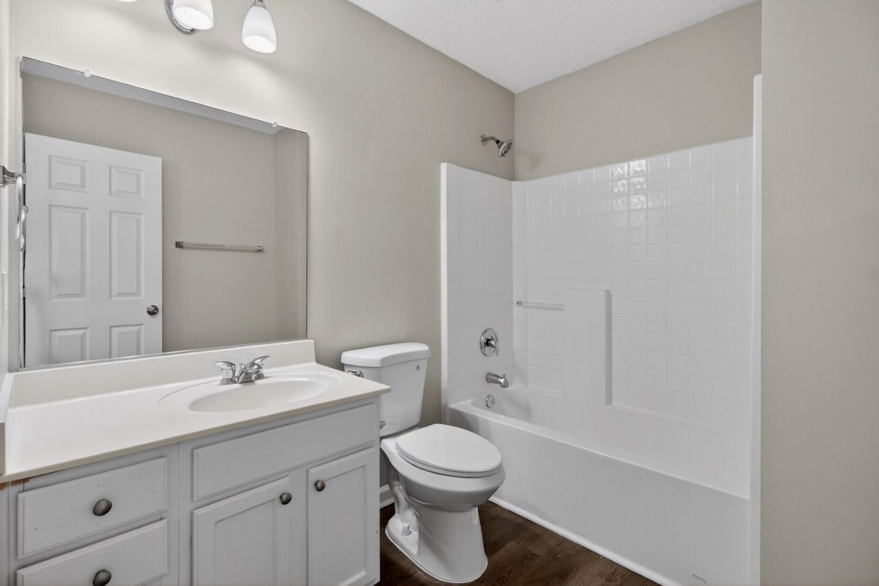 1009 Friartuck Trail Photo 16