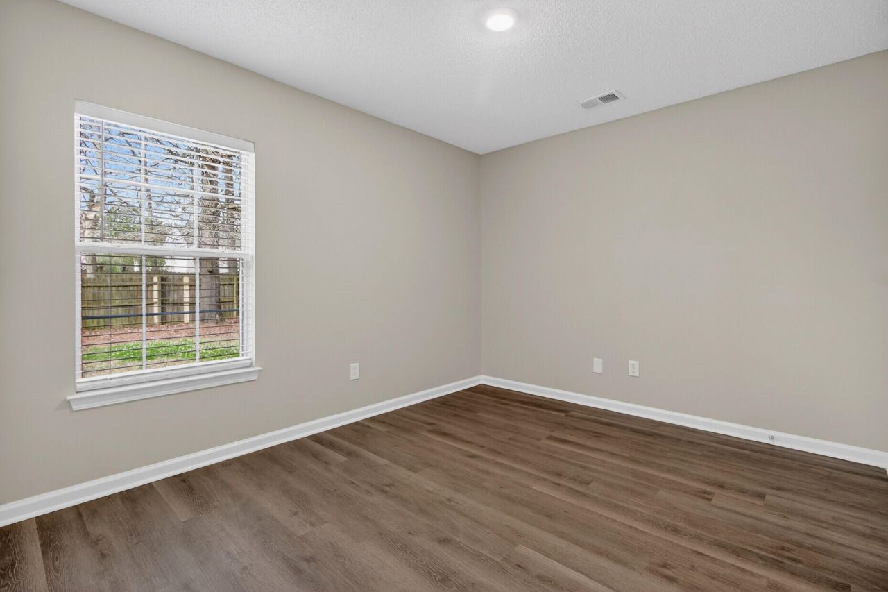 1009 Friartuck Trail Photo 21