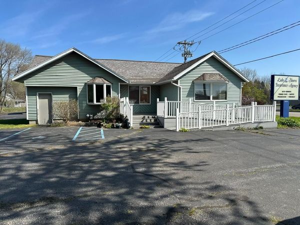 5604 Cleveland Avenue, Stevensville, MI 49127