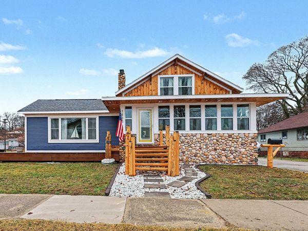 1835 Edgewater Street, Muskegon, MI 49441