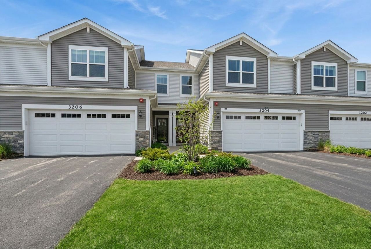 3206 Martini Street, Mundelein, IL 60060 Main Photo
