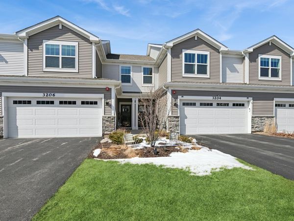 3206 Martini Street , Mundelein, IL 60060