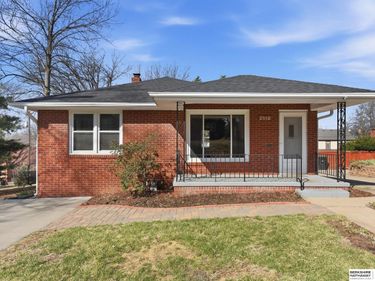 2510 N 51st Street , Omaha, NE 68104