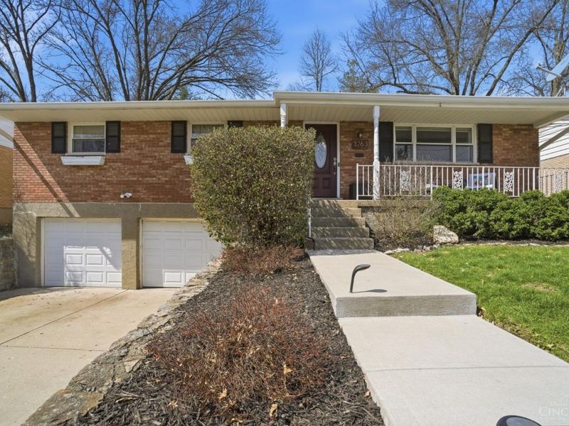 3263 Bellacre Court, Green Township, OH 45248 Photo 1