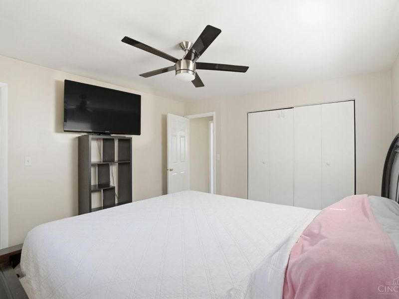 3263 Bellacre Court, Green Township, OH 45248 Photo 20