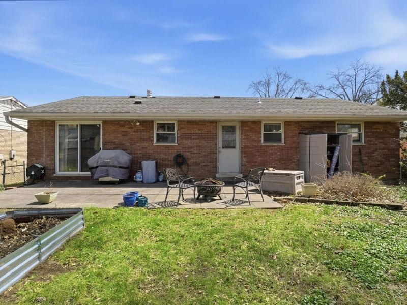 3263 Bellacre Court, Green Township, OH 45248 Photo 34