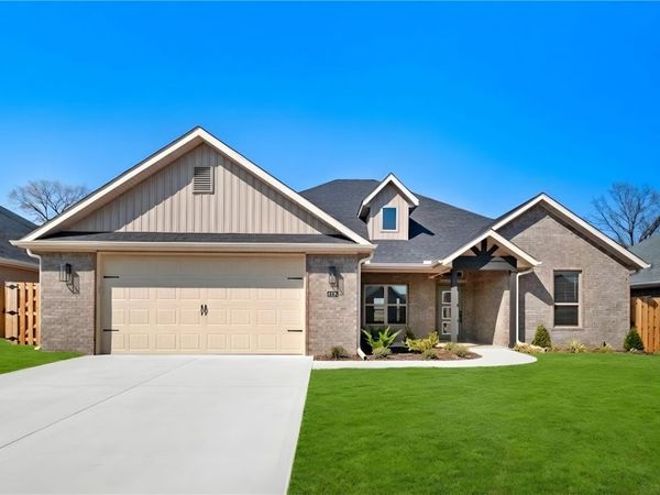 1350 Overcup Oak Lane, Bentonville, AR 72713