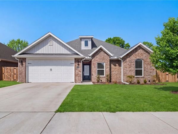 1340 Overcup Oak Lane , Bentonville, AR 72713