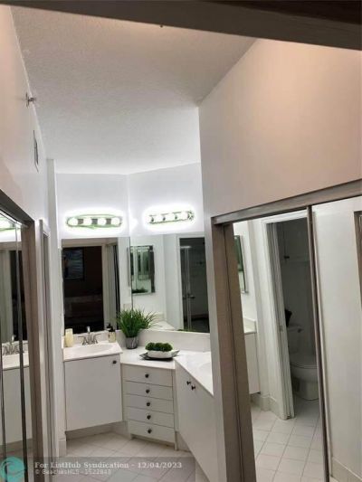 7755 Yardley Drive, Unit 112, Tamarac, FL 33321 Photo