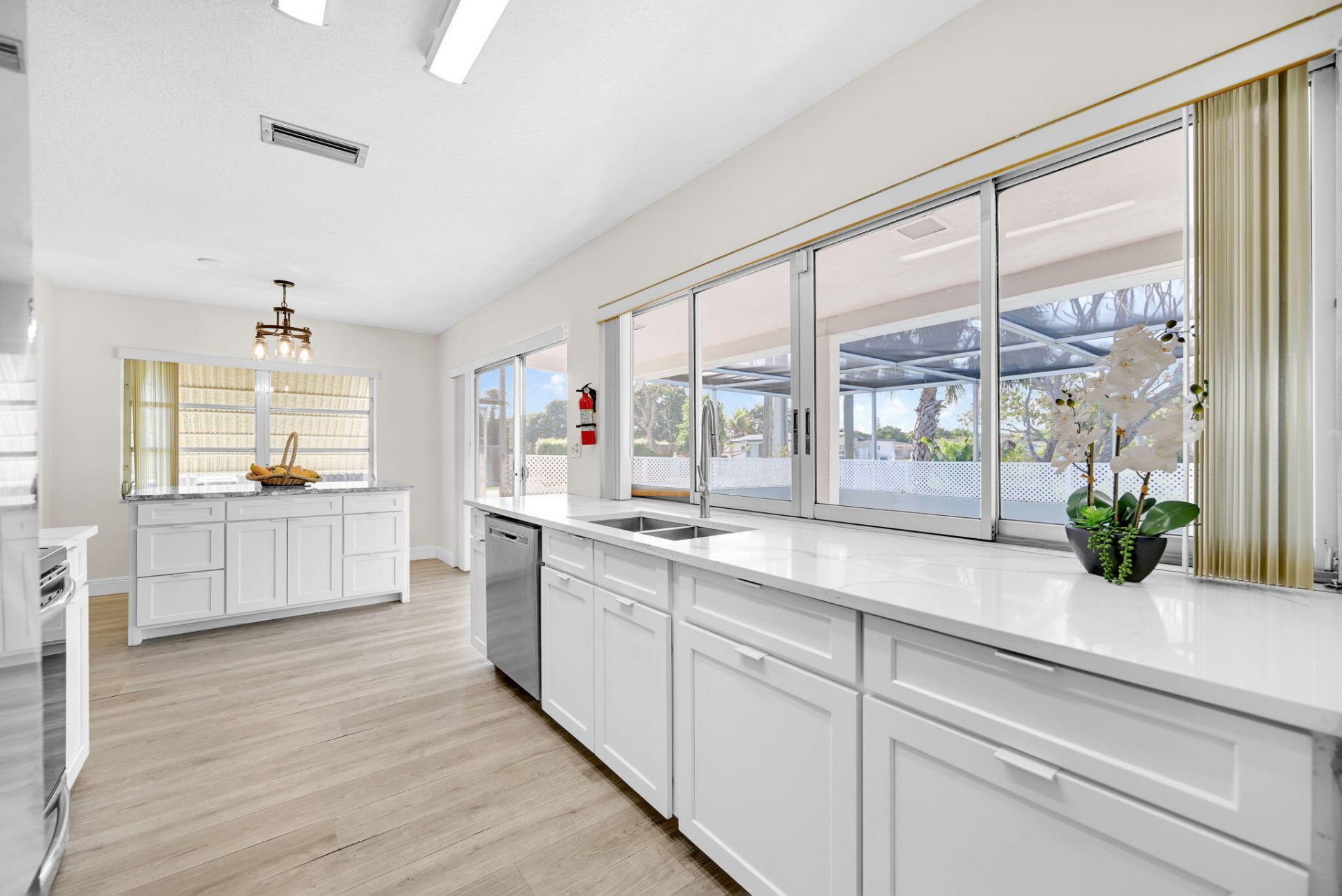 5060 NW 41st Court, Lauderdale Lakes, FL 33319 Photo