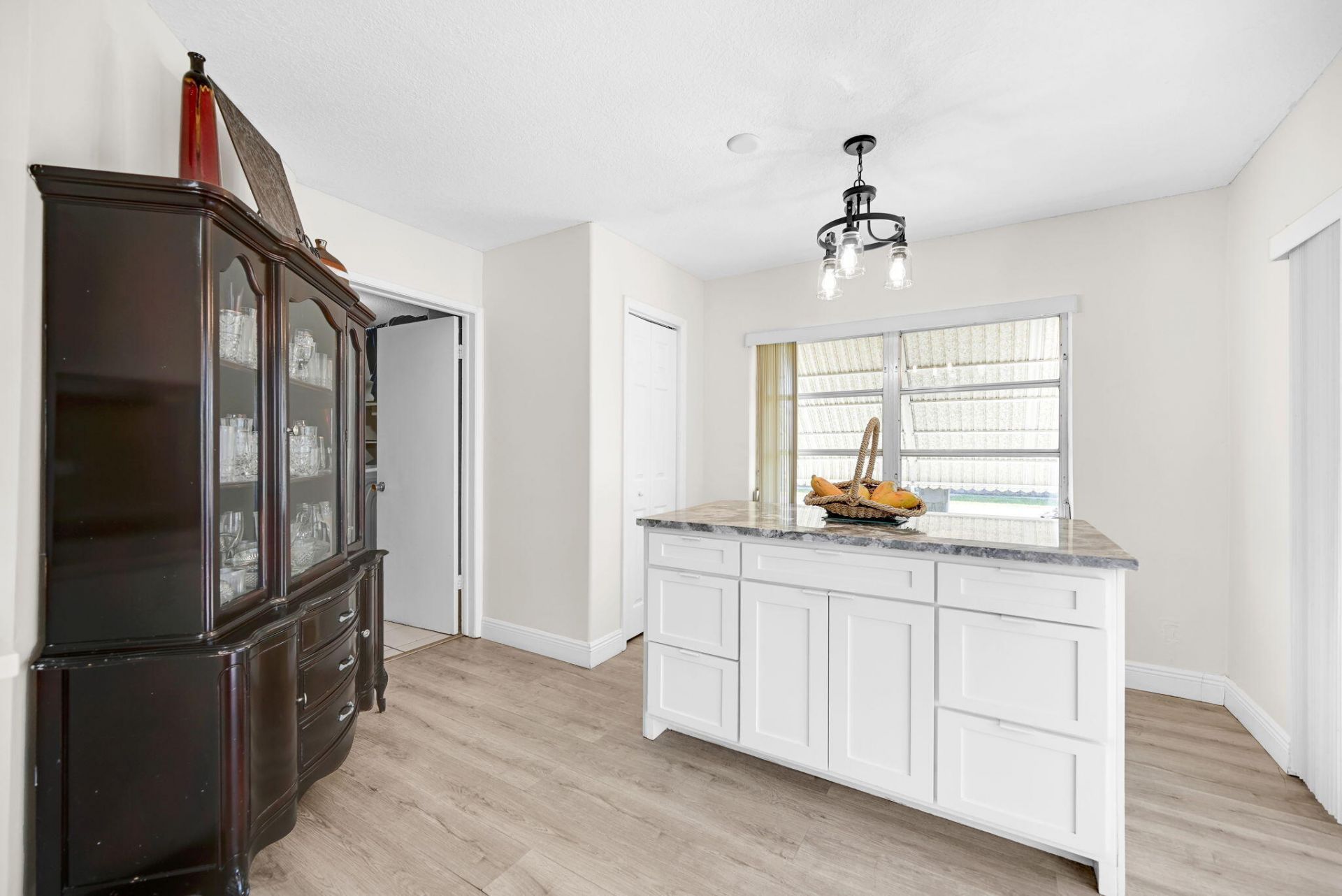 5060 NW 41st Court, Lauderdale Lakes, FL 33319 Photo