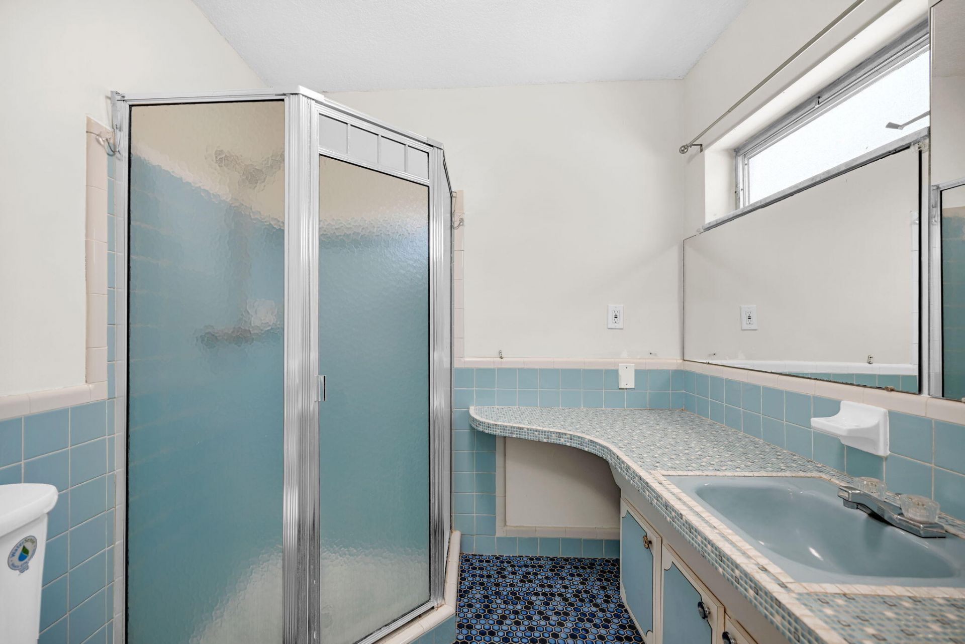 5060 NW 41st Court, Lauderdale Lakes, FL 33319 Photo