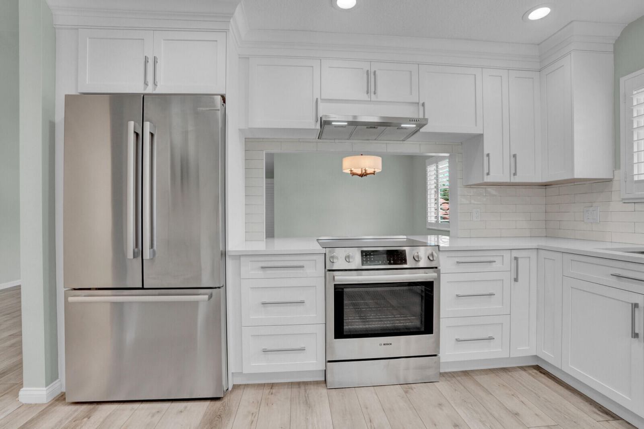 9 Lexington Lane E, Unit H, Palm Beach Gardens, FL 33418 Photo