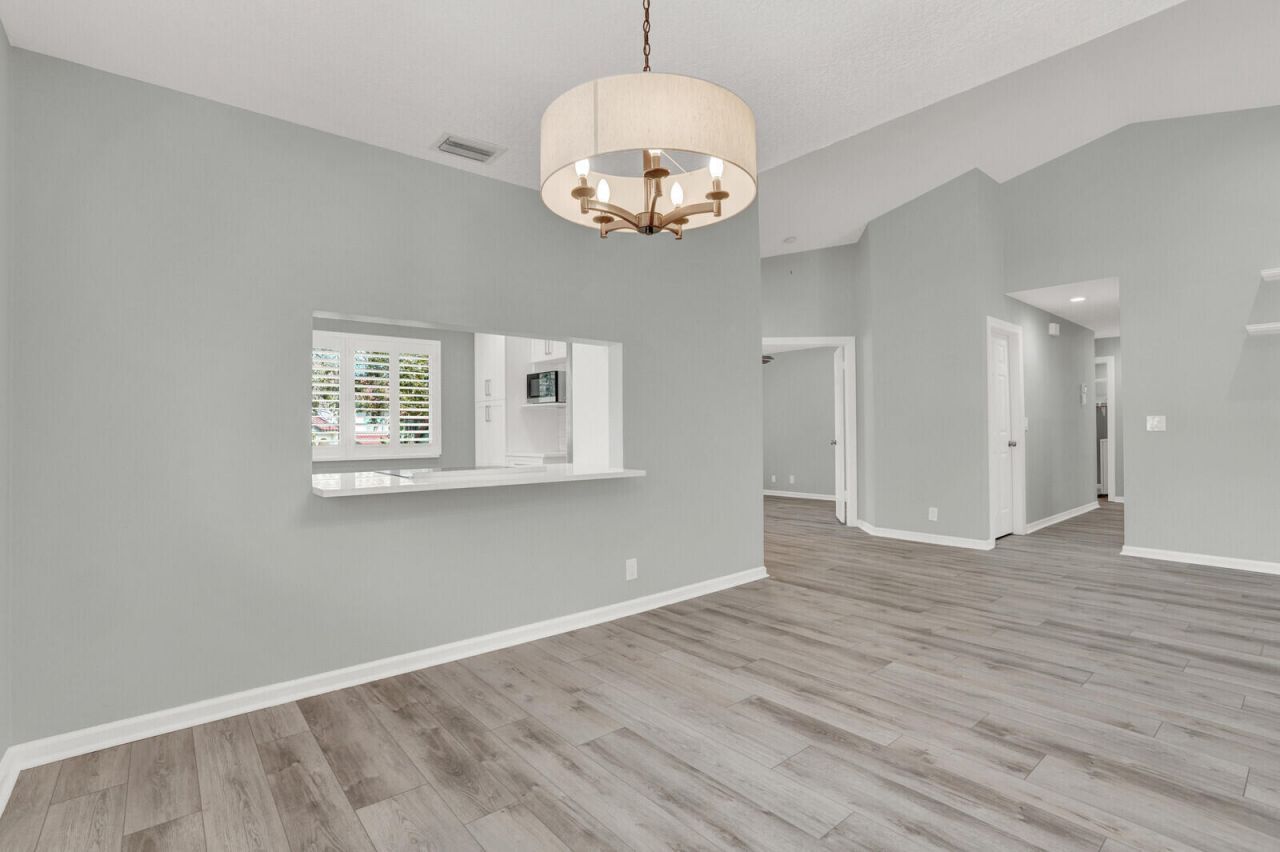 9 Lexington Lane E, Unit H, Palm Beach Gardens, FL 33418 Photo