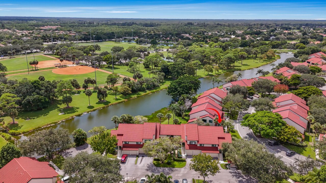 9 Lexington Lane E, Unit H, Palm Beach Gardens, FL 33418 Photo