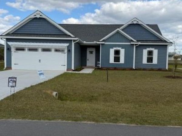 102 Sunny Acres Lane, Clinton, NC 28328