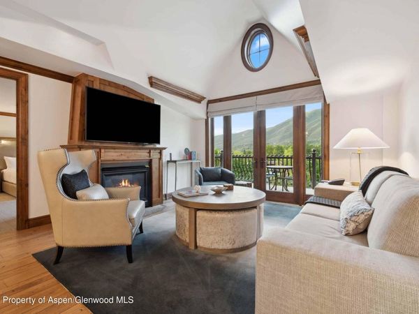 415 E Dean St, Unit 30, Week 10, Aspen, CO 81611