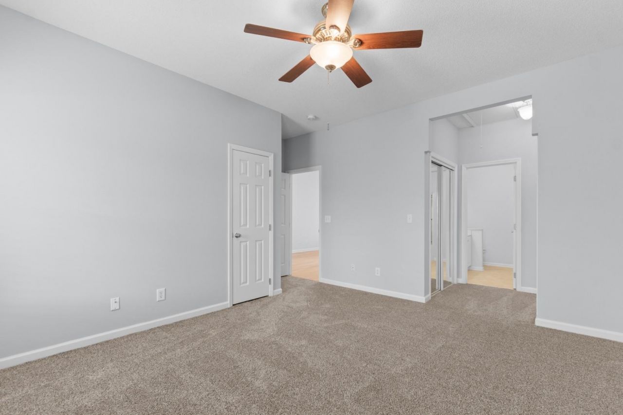 4520 Lighthouse Dr. Photo 15