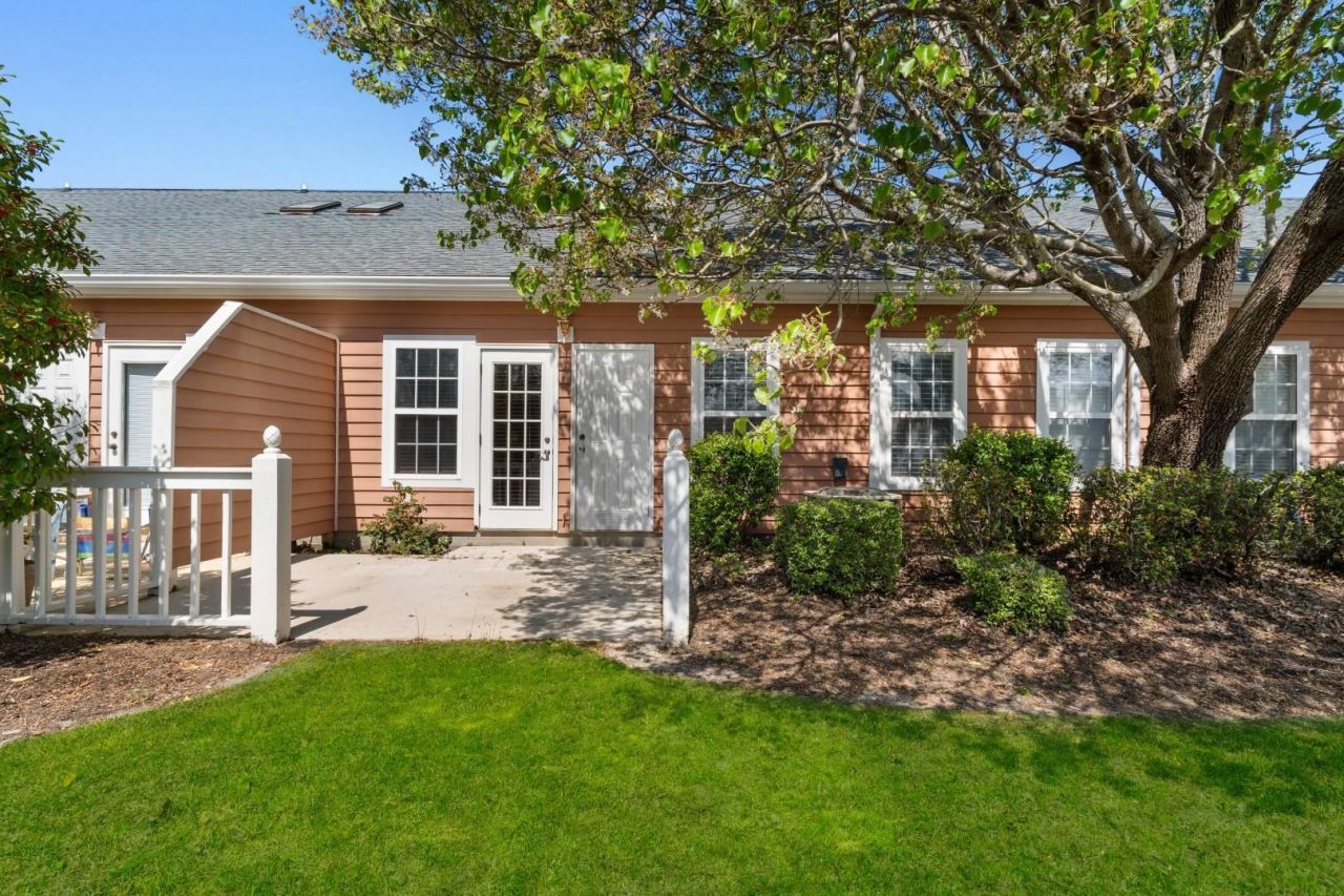 4520 Lighthouse Dr. Photo 29