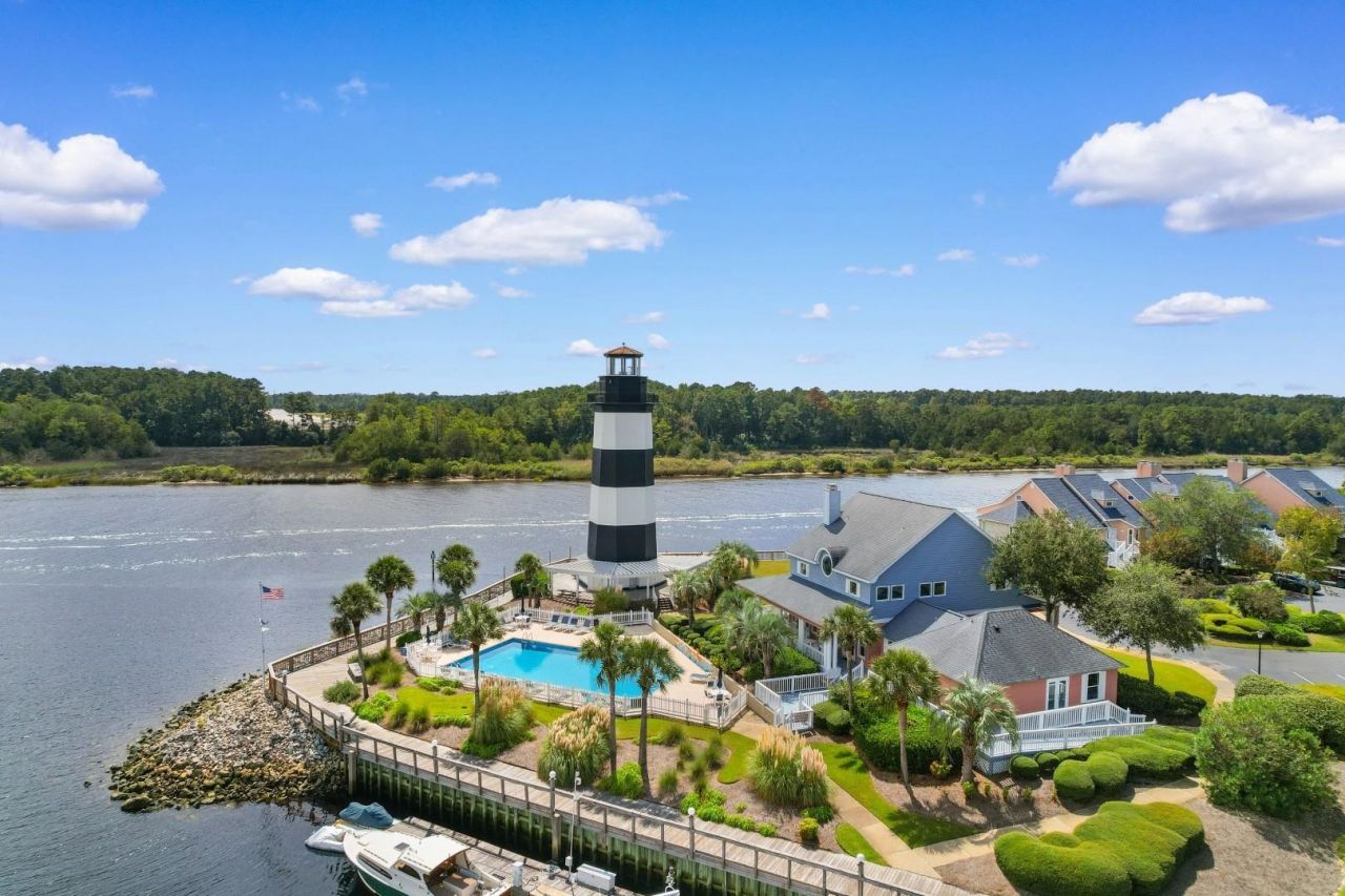 4520 Lighthouse Dr. Photo 35