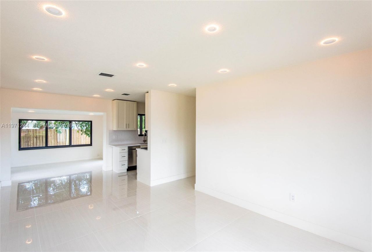 11861 SW 185th Ter , Miami, FL 33177 Photo