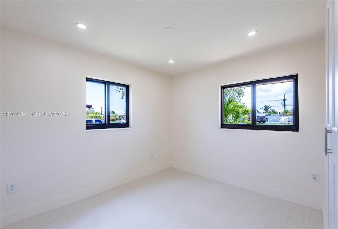 11861 SW 185th Ter , Miami, FL 33177 Photo