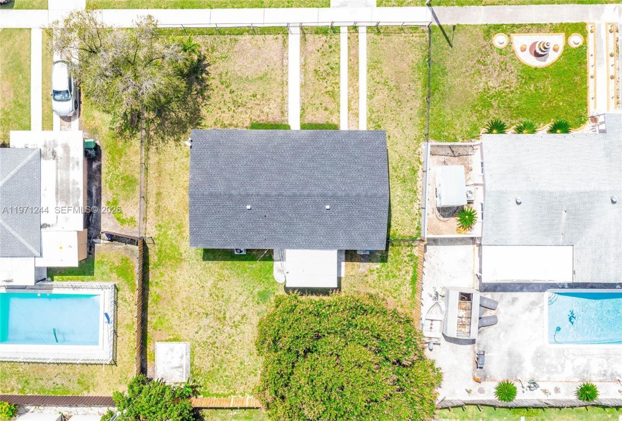 11861 SW 185th Ter , Miami, FL 33177 Photo