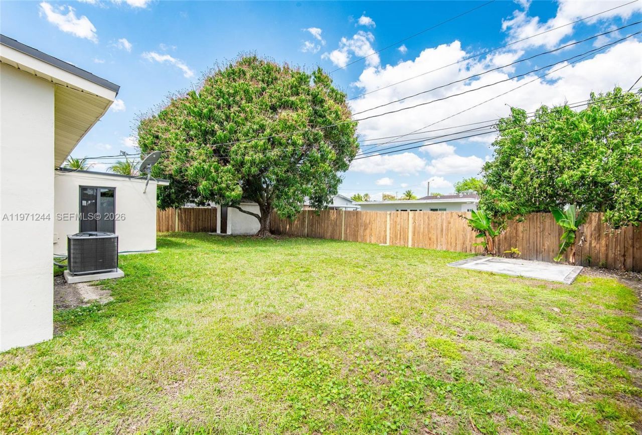 11861 SW 185th Ter , Miami, FL 33177 Photo