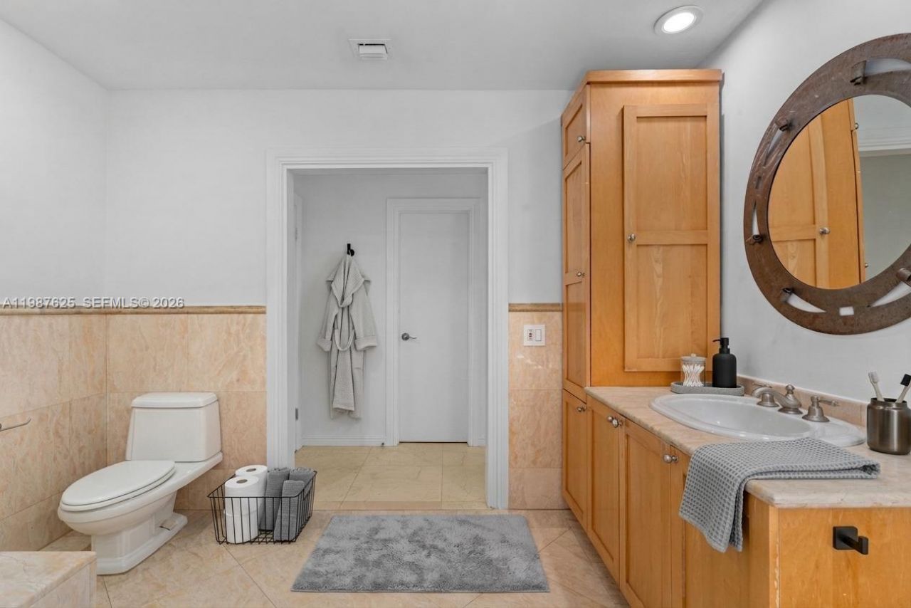 4000 Alhambra Circle, Coral Gables, FL 33146 Photo