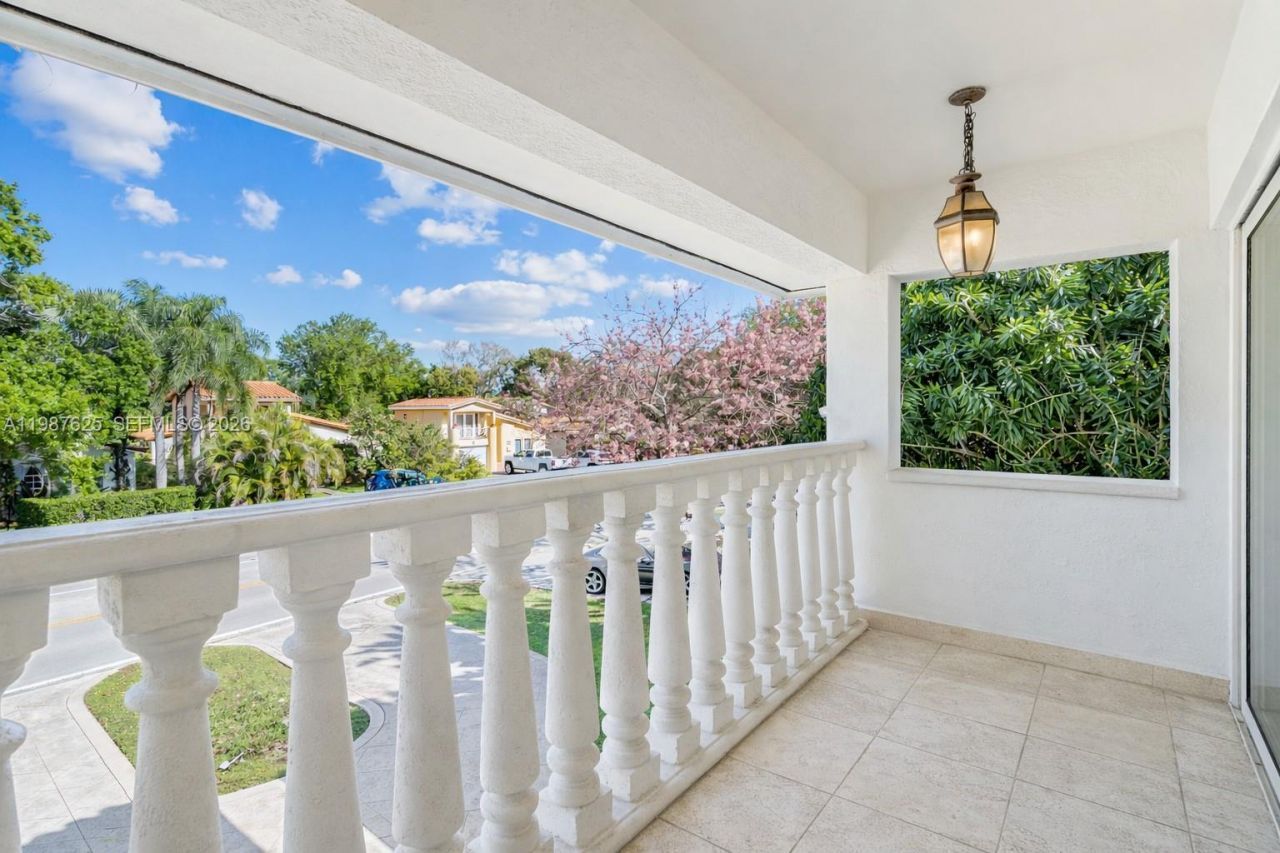 4000 Alhambra Circle, Coral Gables, FL 33146 Photo