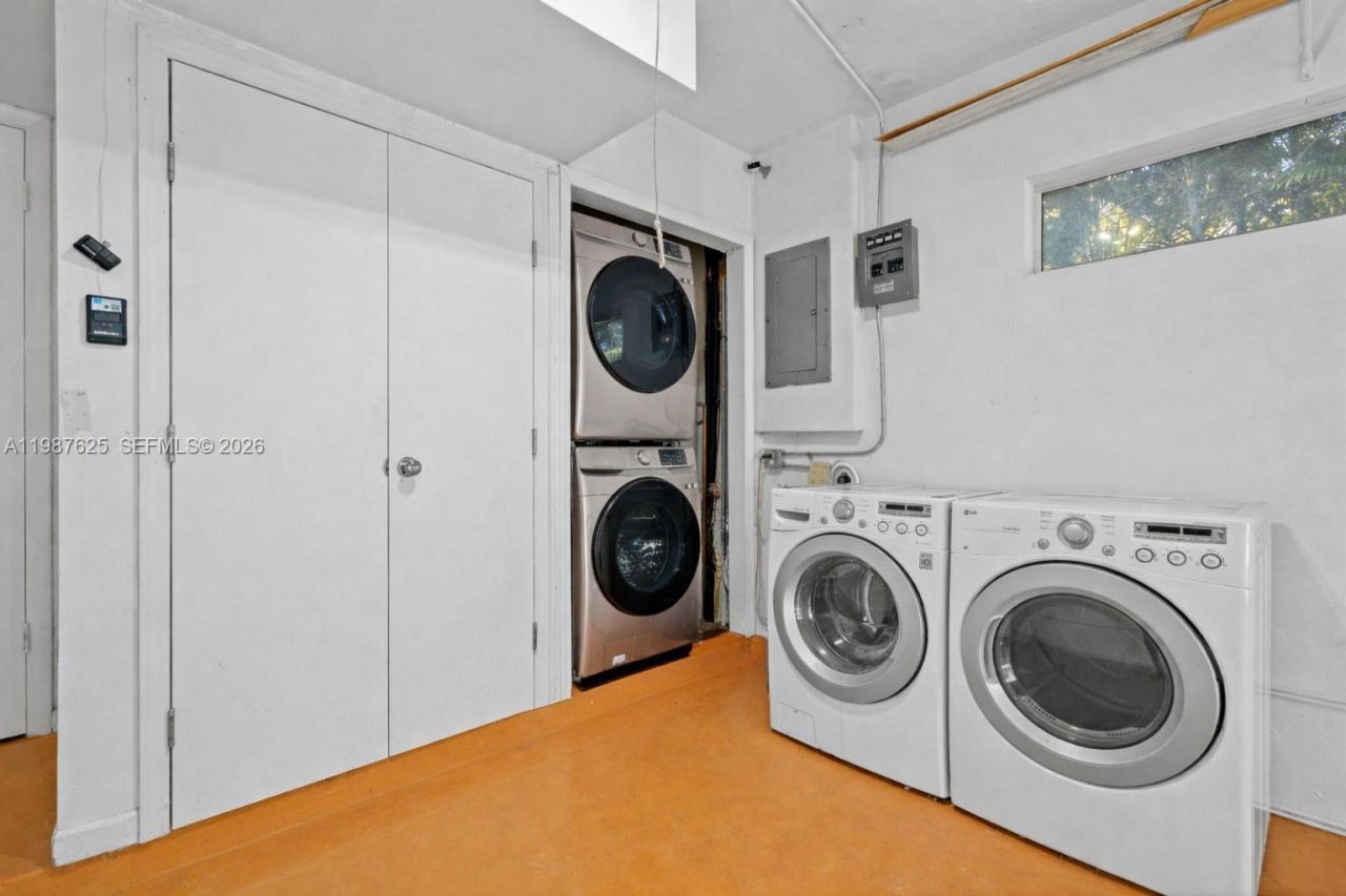 4000 Alhambra Circle, Coral Gables, FL 33146 Photo