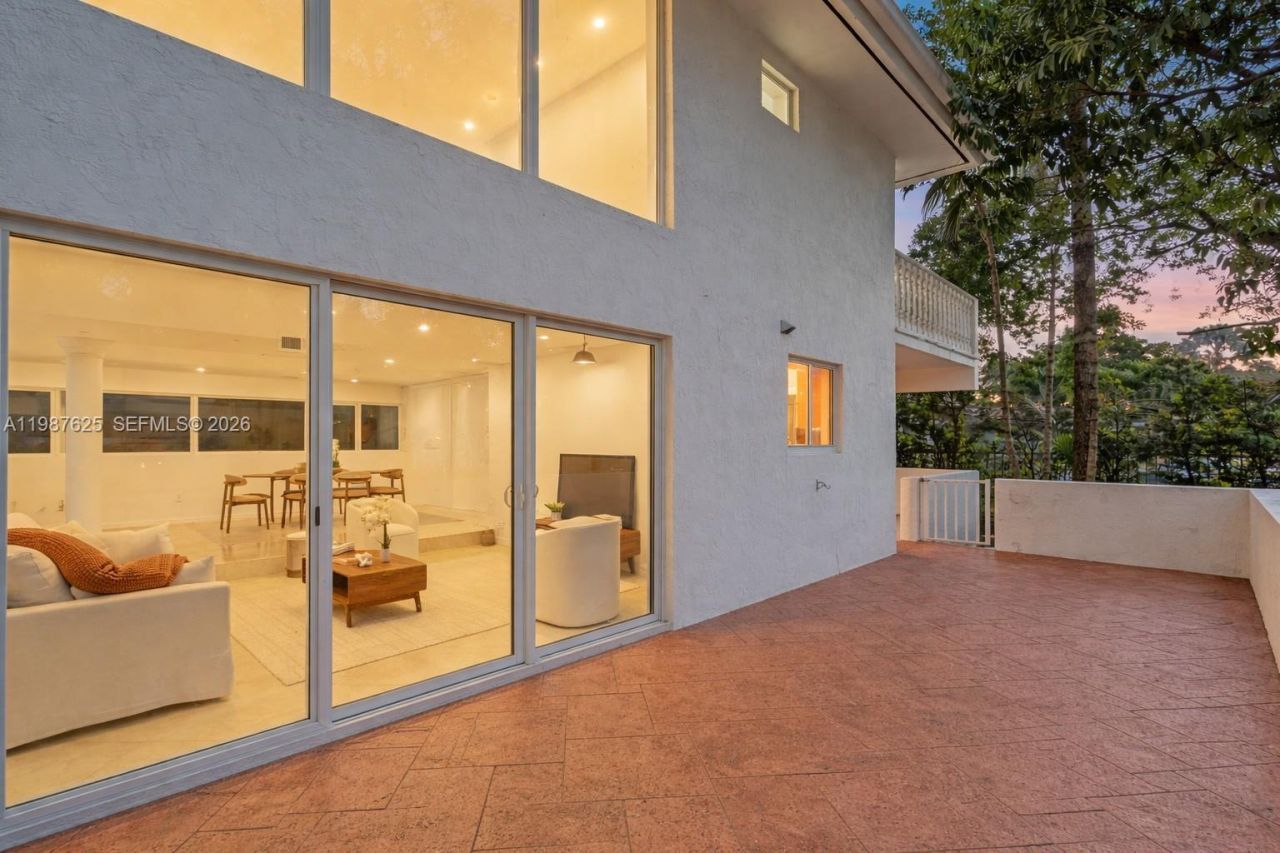 4000 Alhambra Circle, Coral Gables, FL 33146 Photo