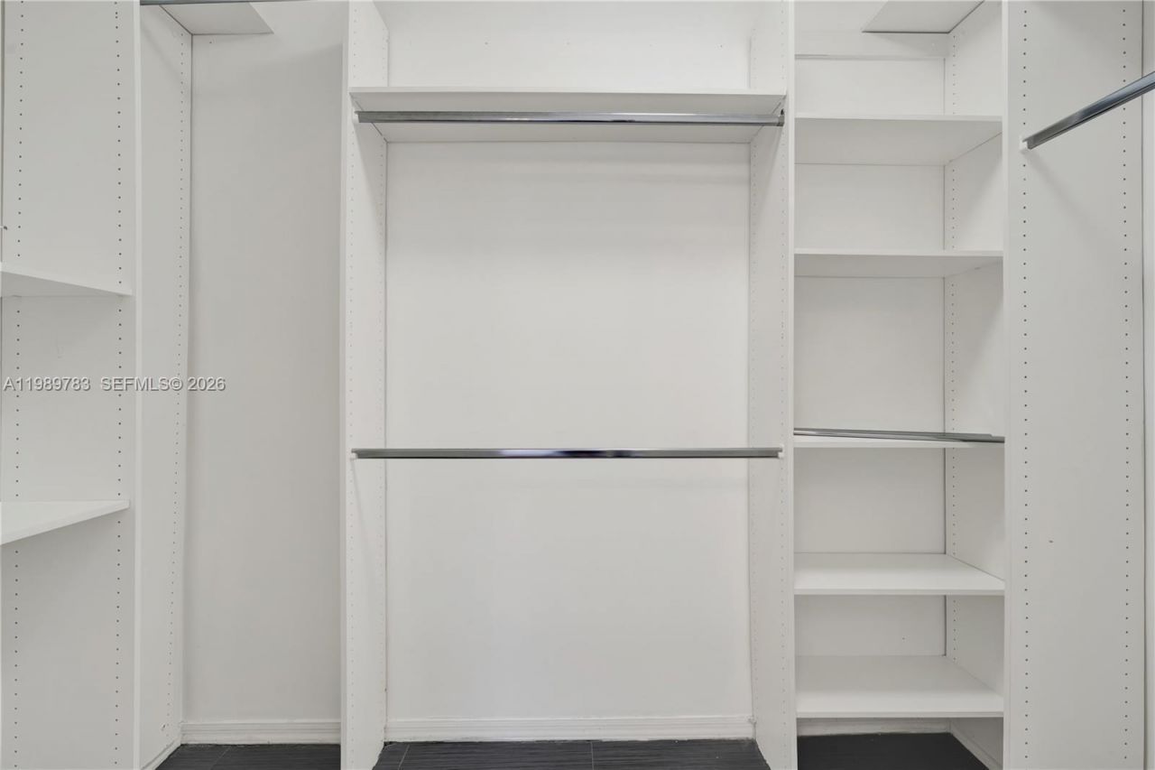 1251 Hayes St , Hollywood, FL 33019 Photo