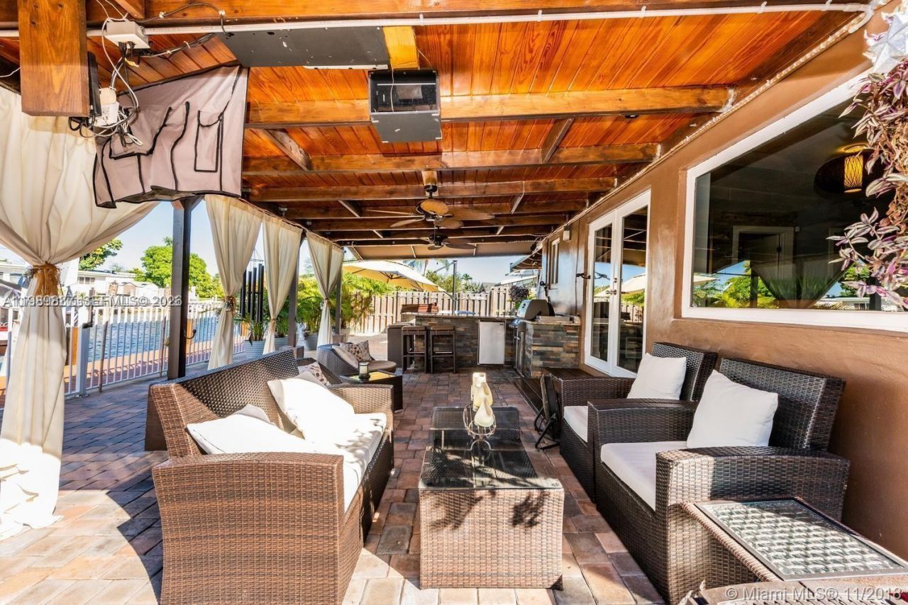 2713 Sherman St , Hollywood, FL 33020 Photo