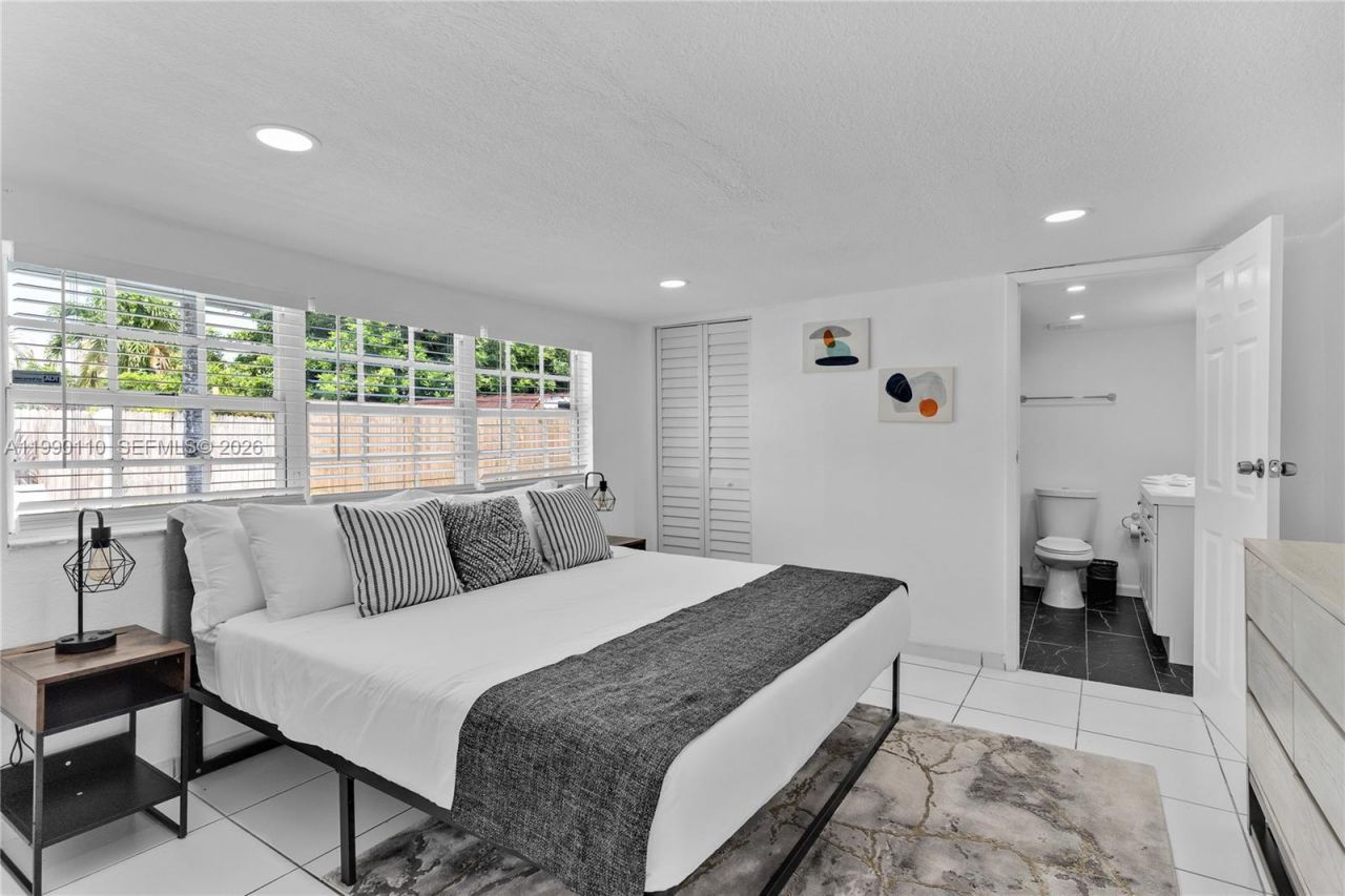 6445 SW 22nd Ct, Miramar, FL 33023 Photo