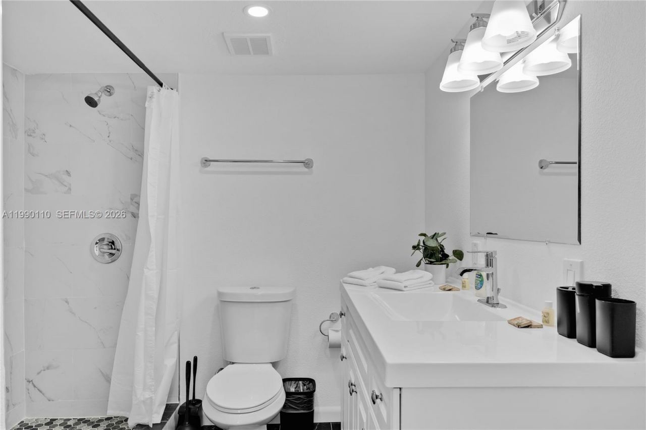 6445 SW 22nd Ct, Miramar, FL 33023 Photo