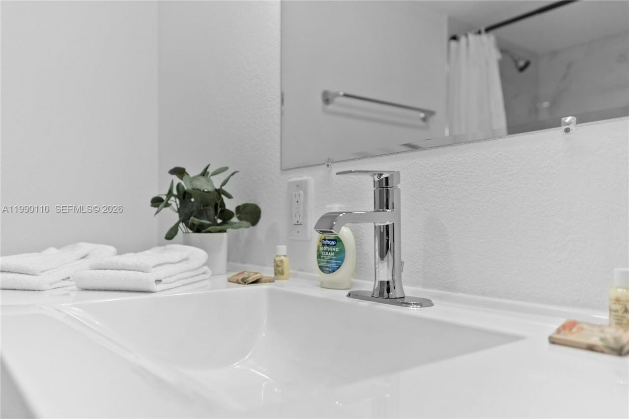 6445 SW 22nd Ct, Miramar, FL 33023 Photo