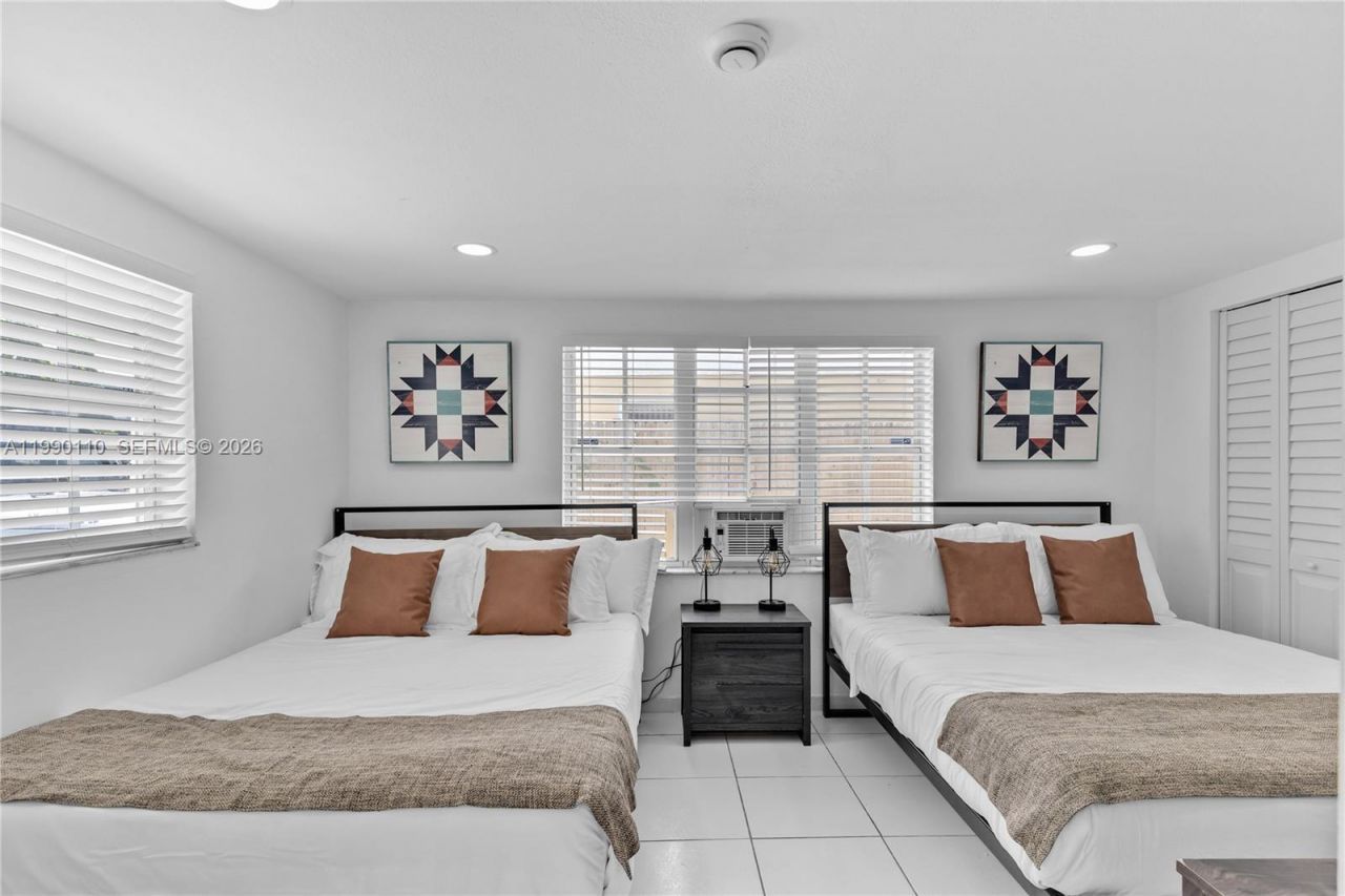 6445 SW 22nd Ct, Miramar, FL 33023 Photo