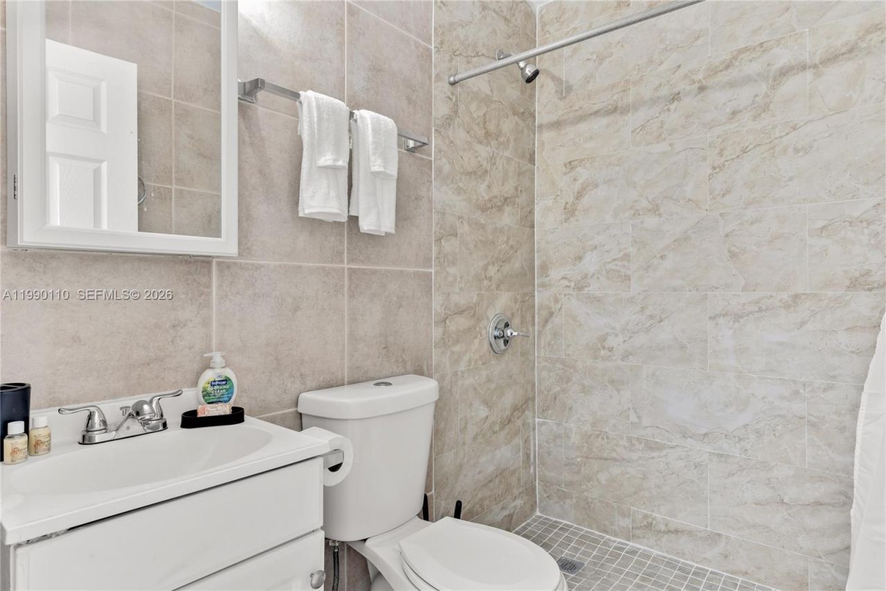 6445 SW 22nd Ct, Miramar, FL 33023 Photo