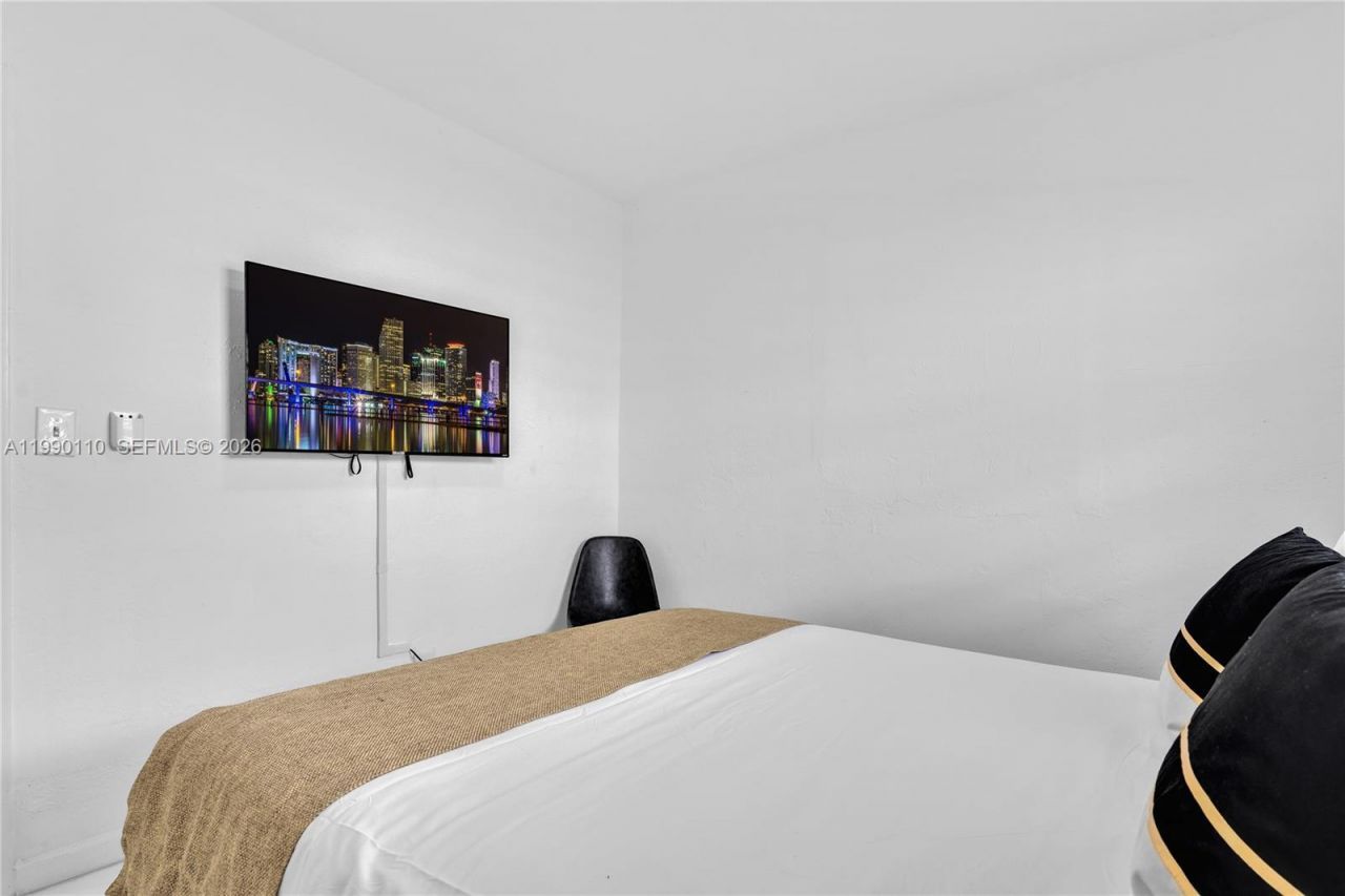 6445 SW 22nd Ct, Miramar, FL 33023 Photo